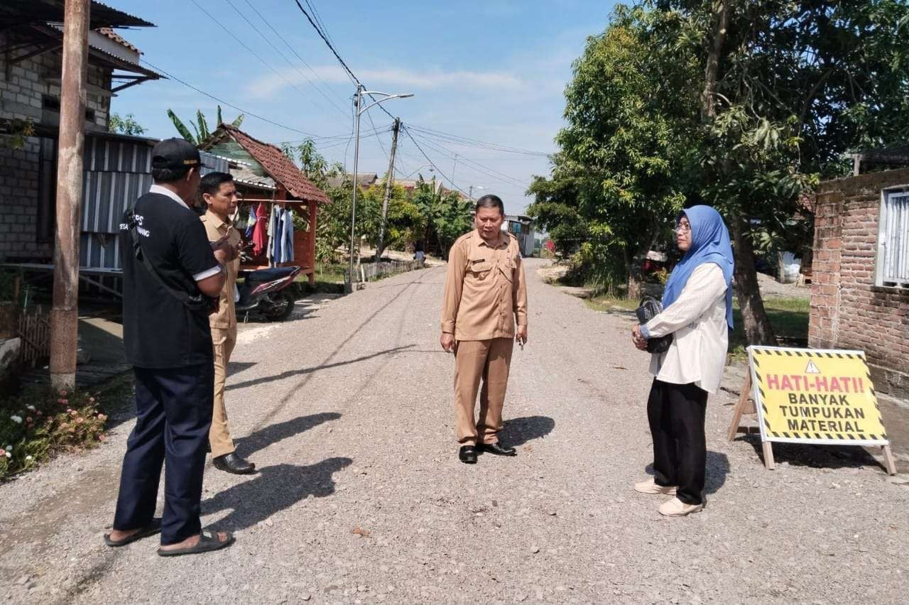Jalan Beton Baru di Desa Kemamang Bojonegoro, Petani Makin Mudah Distribusikan Hasil Panen